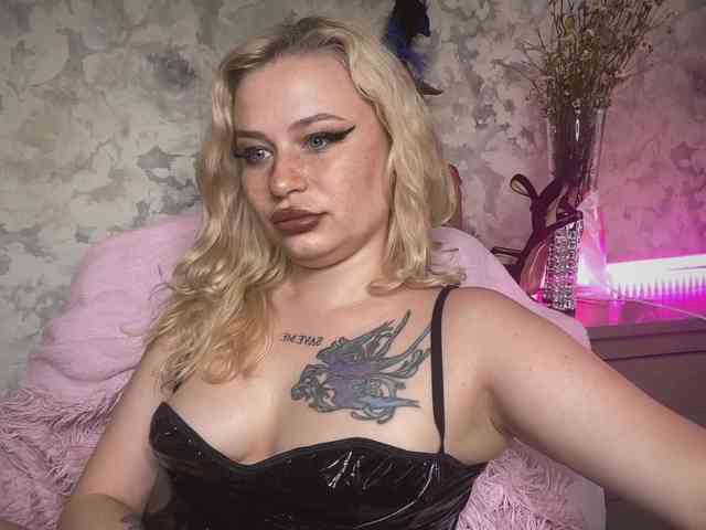 pretttyalice webcam