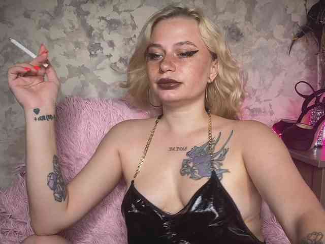 pretttyalice webcam