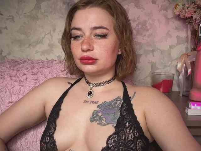 pretttyalice webcam