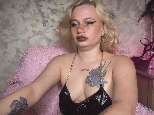 pretttyalice webcam