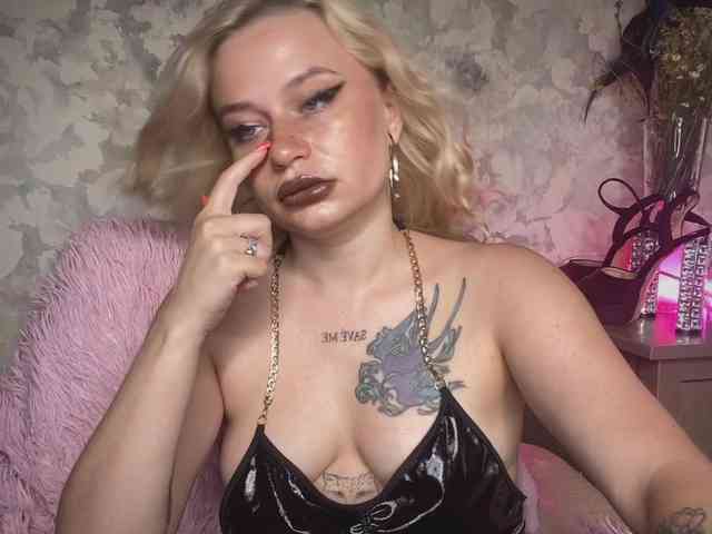 pretttyalice webcam