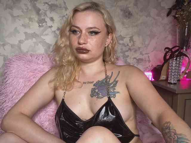 pretttyalice webcam