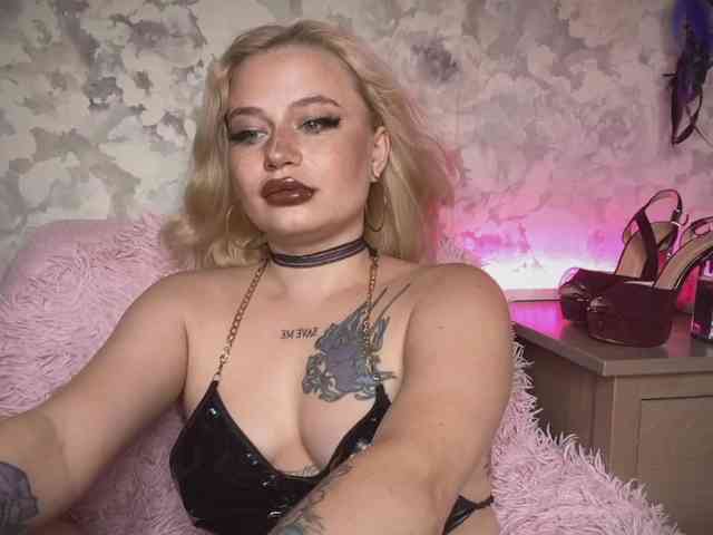 pretttyalice webcam