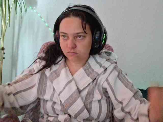 CyndeeWinter webcam
