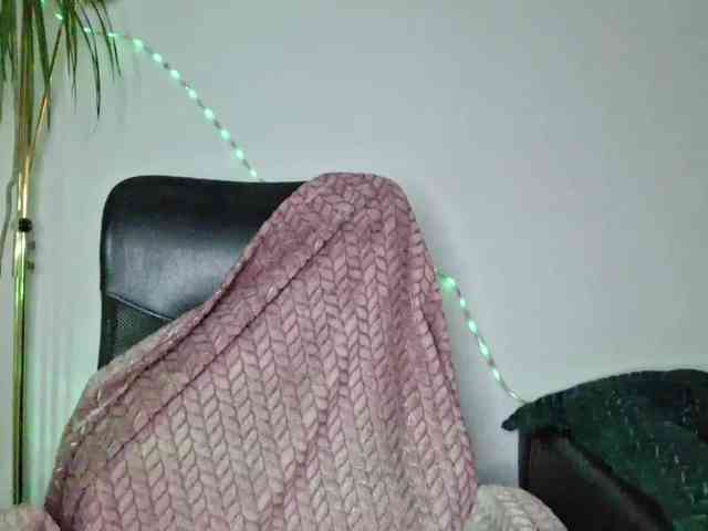CyndeeWinter webcam
