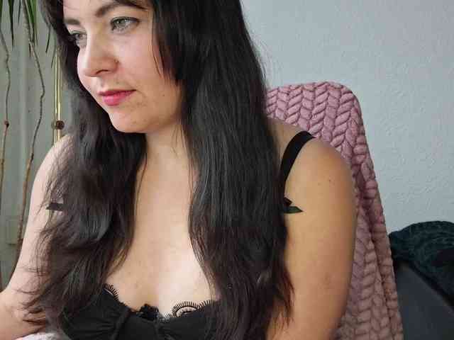 CyndeeWinter webcam