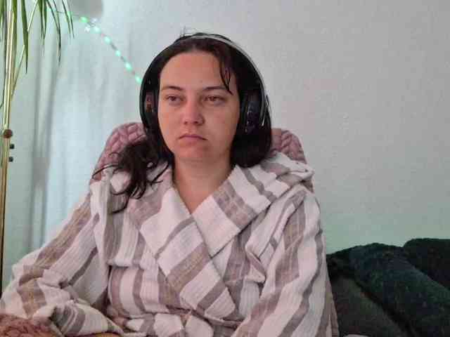 CyndeeWinter webcam