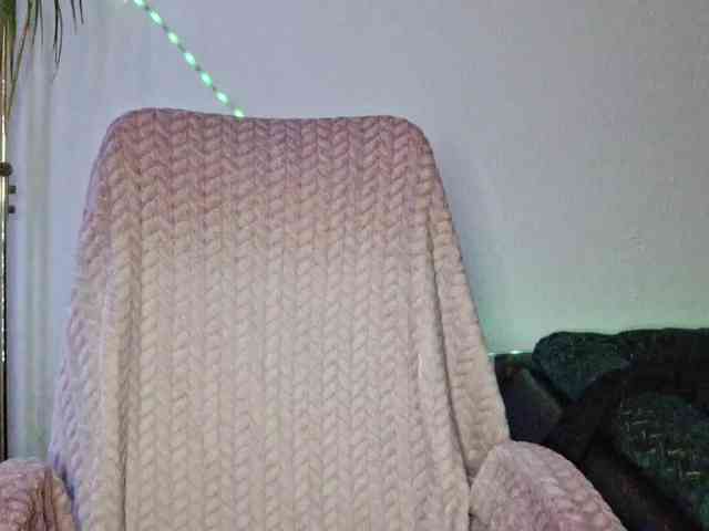 CyndeeWinter webcam
