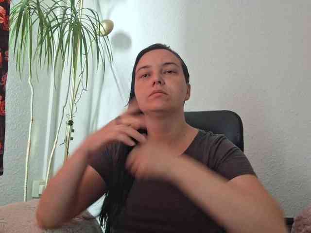 CyndeeWinter webcam