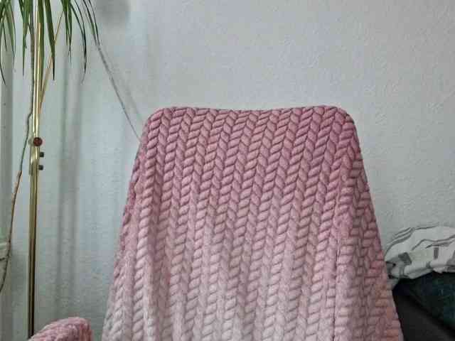 CyndeeWinter webcam