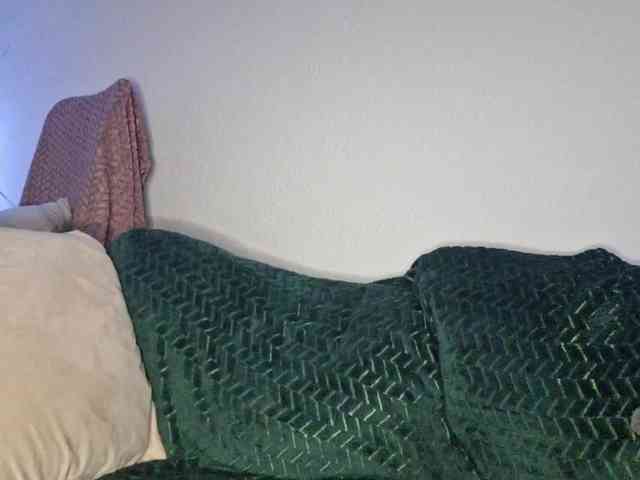 CyndeeWinter webcam