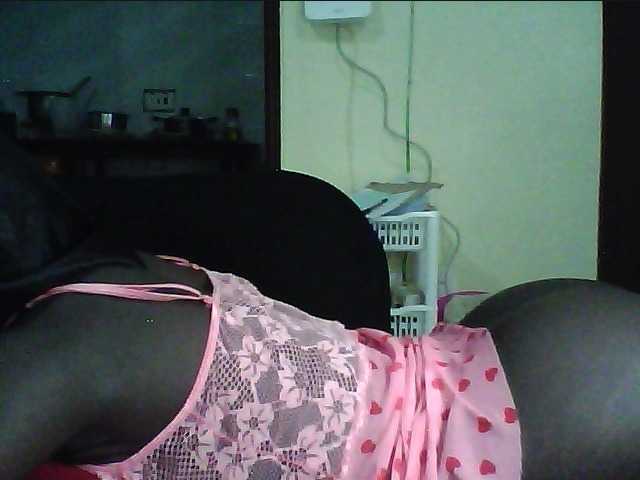 alora-skylar's BongaCams show and profile