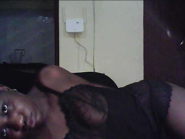 alora-skylar's BongaCams show and profile