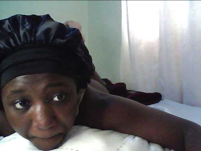 alora-skylar's BongaCams show and profile