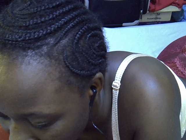 alora-skylar's BongaCams show and profile