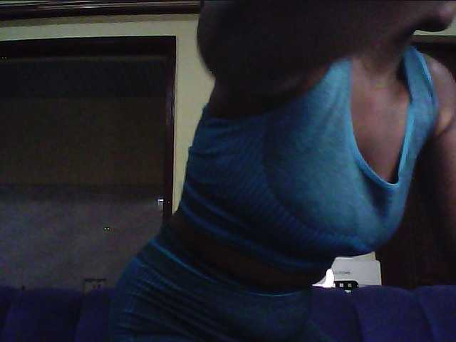 alora-skylar's BongaCams show and profile