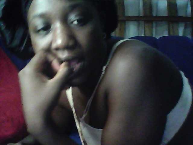 alora-skylar's BongaCams show and profile