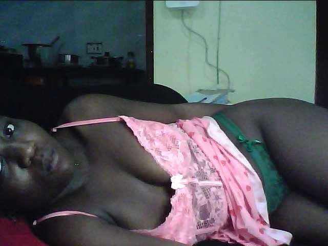 alora-skylar Live Cam on BongaCams