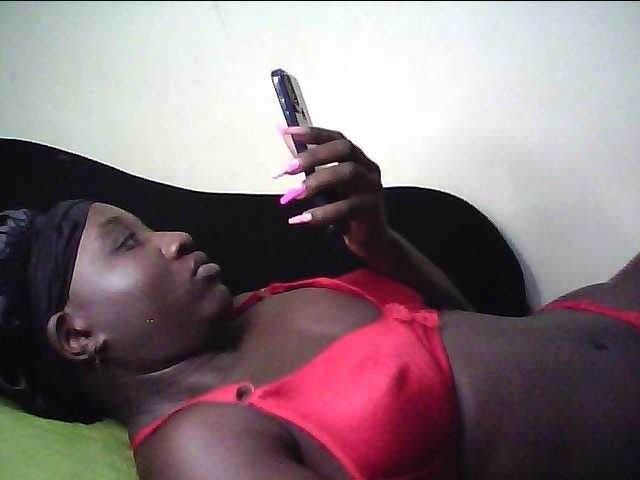 alora-skylar's BongaCams show and profile