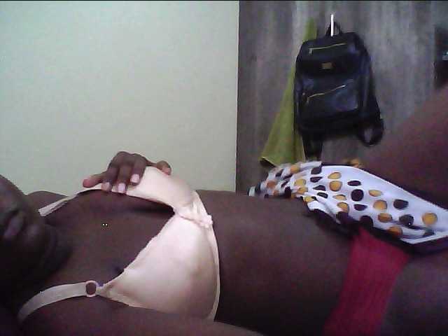 alora-skylar's BongaCams show and profile