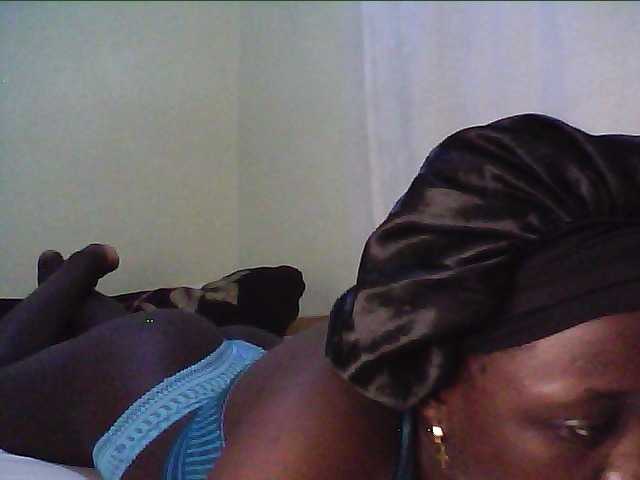 alora-skylar live cam profile