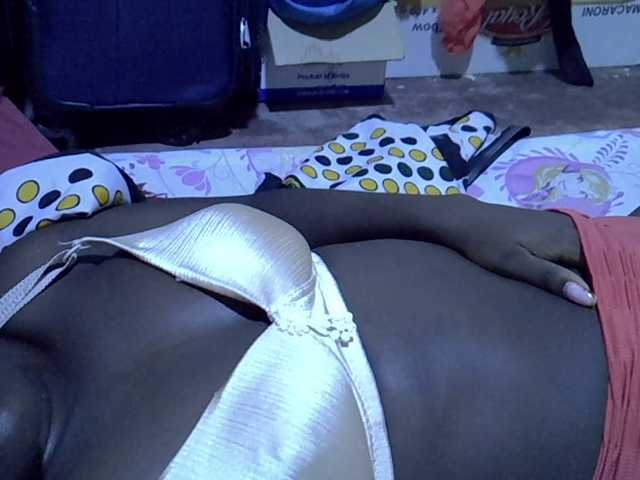 alora-skylar's BongaCams show and profile