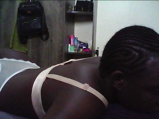 alora-skylar's BongaCams show and profile