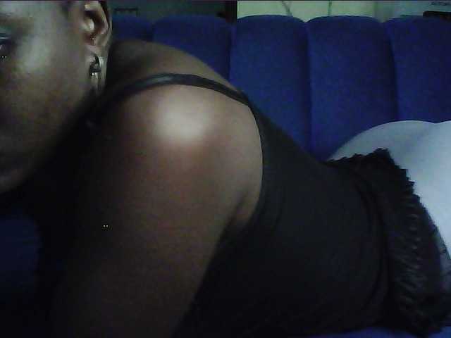 alora-skylar's BongaCams show and profile