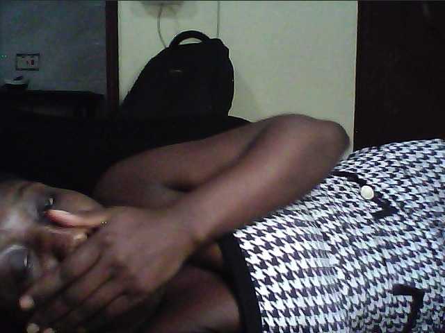 alora-skylar's BongaCams show and profile