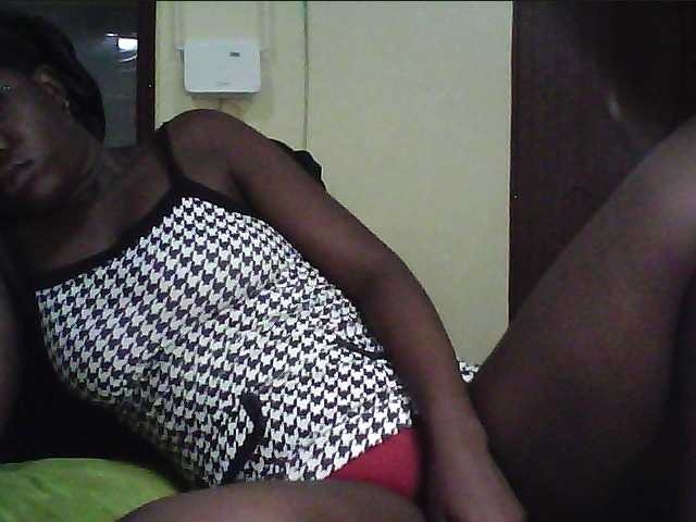 alora-skylar's BongaCams show and profile