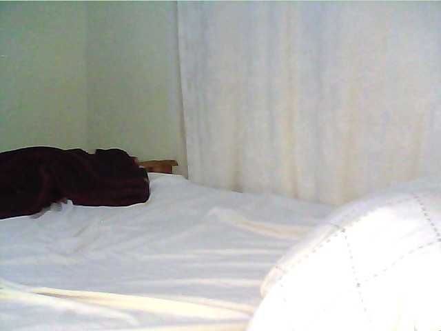 alora-skylar's BongaCams show and profile