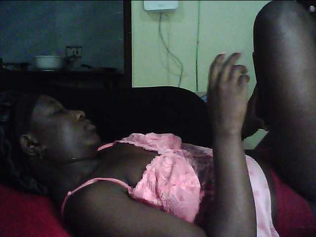 alora-skylar live cam profile