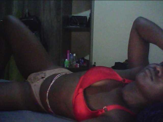 alora-skylar's BongaCams show and profile