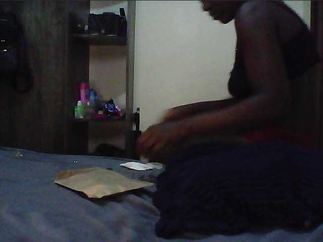 alora-skylar's BongaCams show and profile