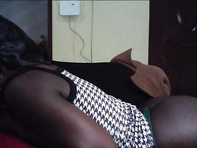 alora-skylar's BongaCams show and profile