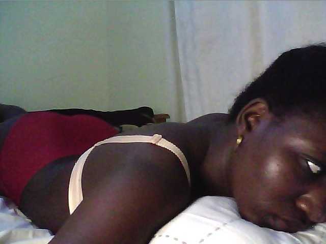 alora-skylar's BongaCams show and profile