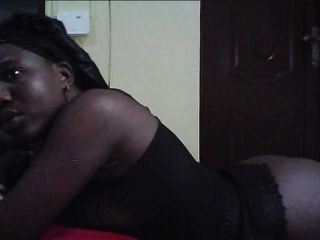 alora-skylar's BongaCams show and profile