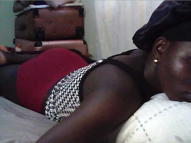 alora-skylar's BongaCams show and profile