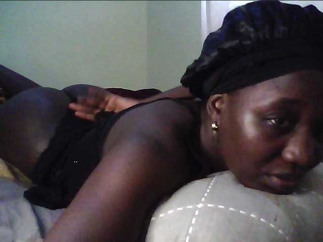 alora-skylar's BongaCams show and profile