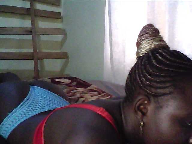 alora-skylar's BongaCams show and profile