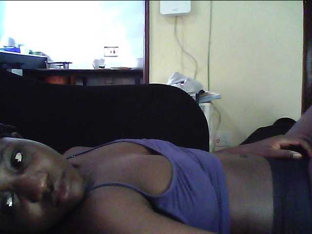 alora-skylar live cam profile