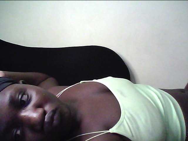 alora-skylar's BongaCams show and profile