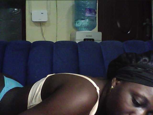 alora-skylar's BongaCams show and profile