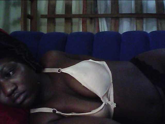 alora-skylar's BongaCams show and profile