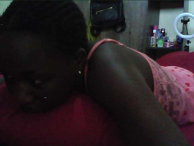 alora-skylar's BongaCams show and profile