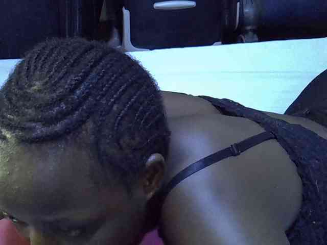 alora-skylar webcam