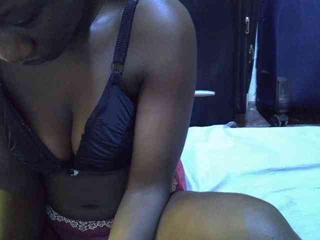 alora-skylar webcam