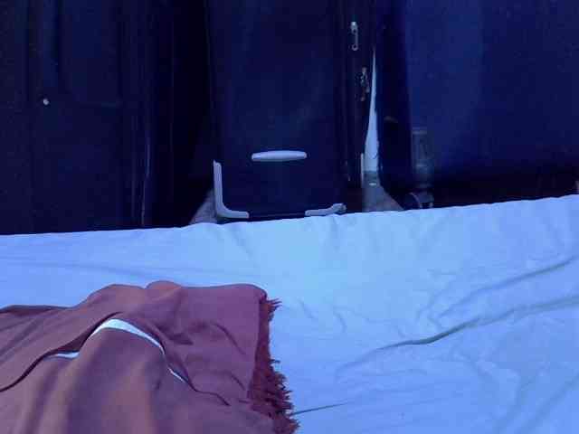 alora-skylar webcam