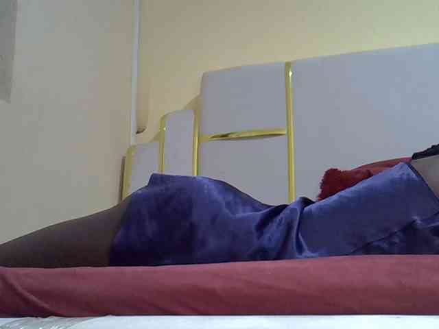 alora-skylar webcam