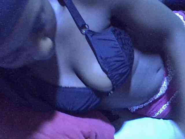 alora-skylar webcam